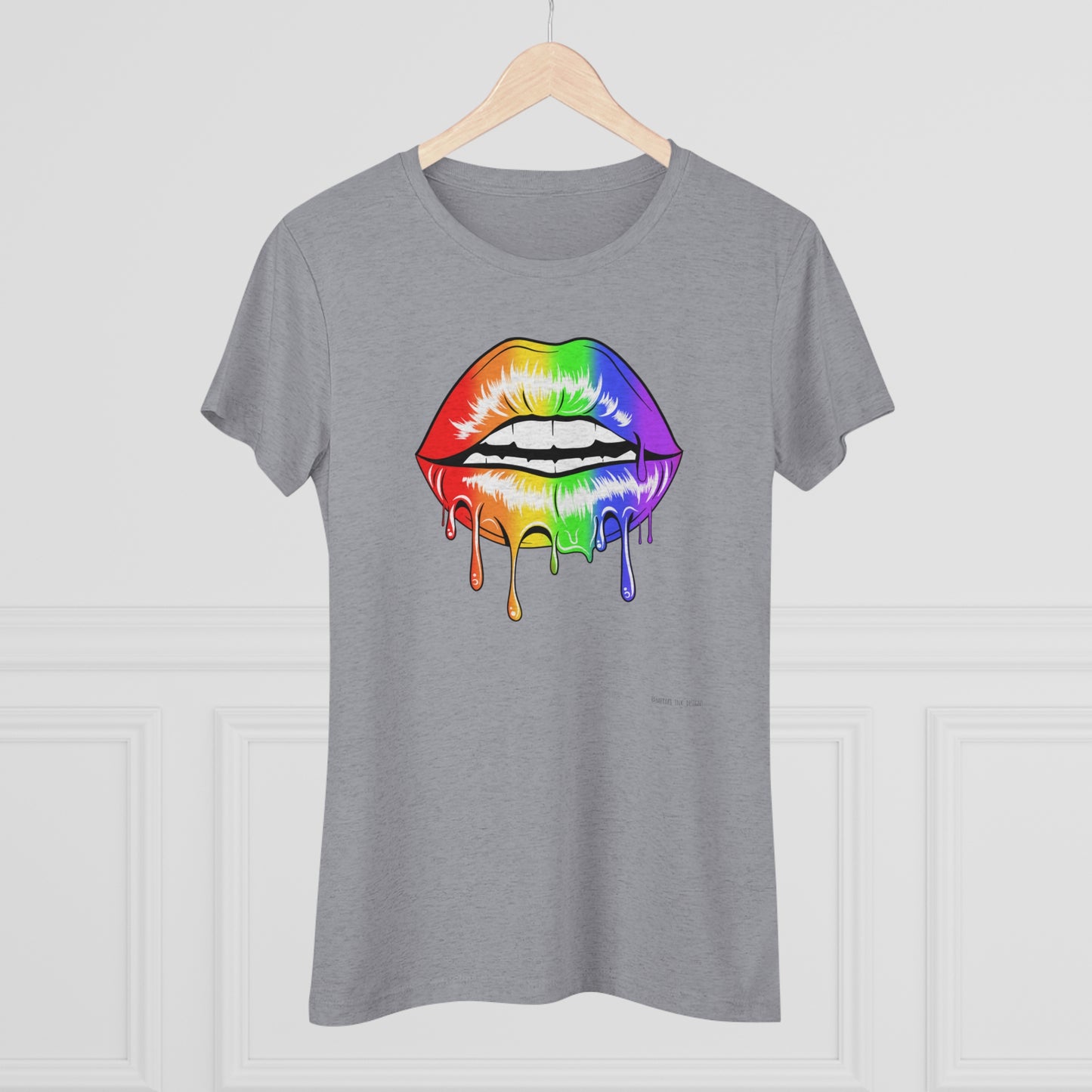 Women's Tee - Lovers Kiss