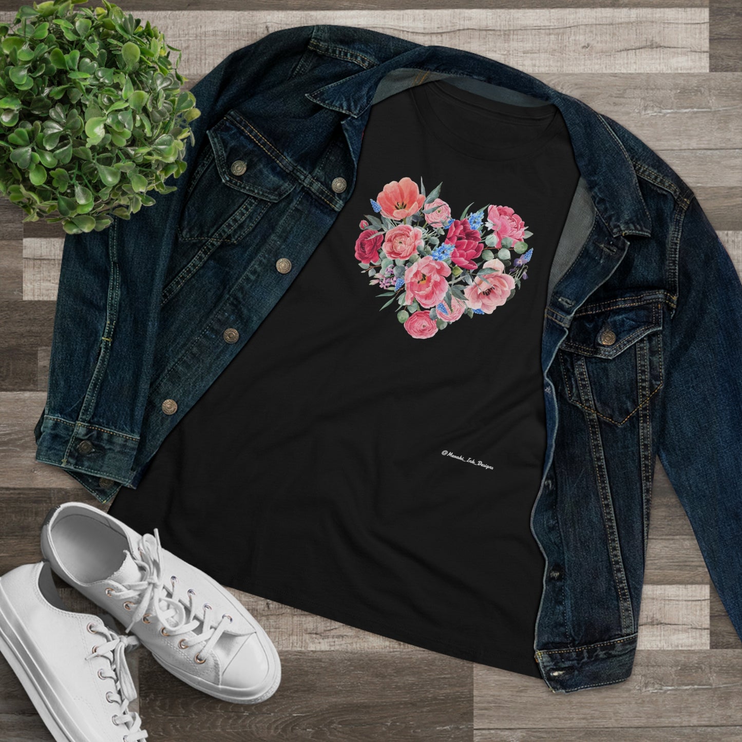 Women's Tee -  Flowered Heart