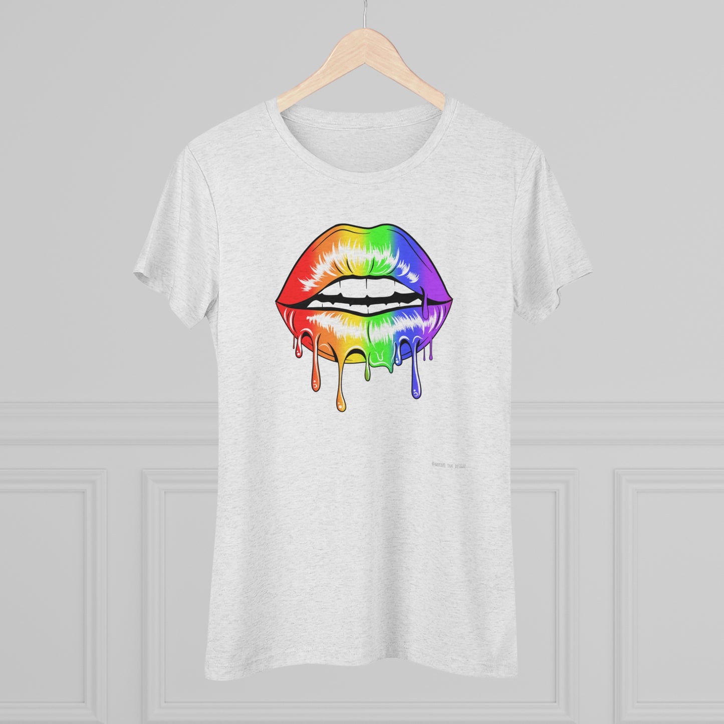 Women's Tee - Lovers Kiss